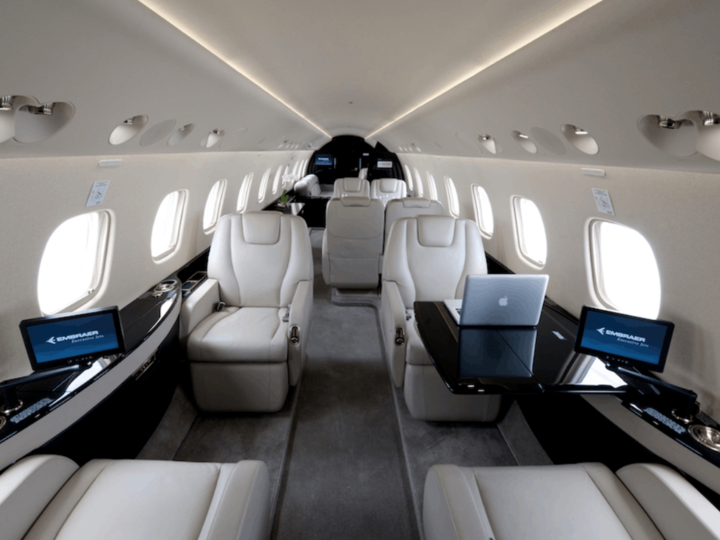 Legacy 600